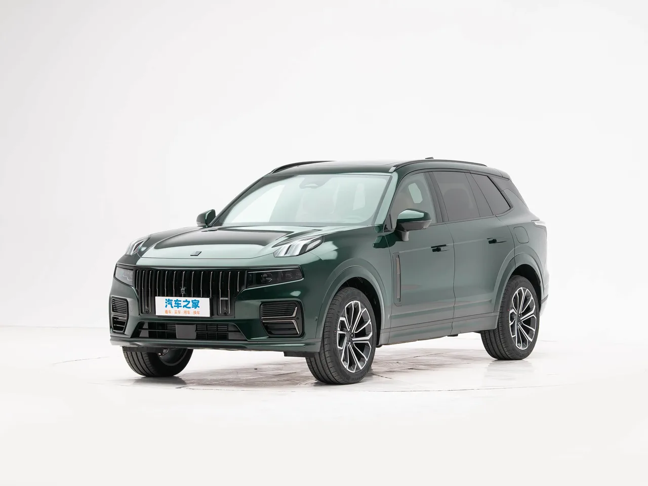 Lynk & Co 09 EM-P 2025 — купить в Минске