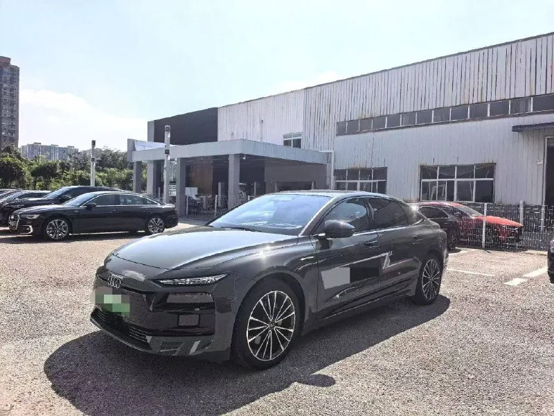 Audi A6L e-tron 2026 — купить в Минске