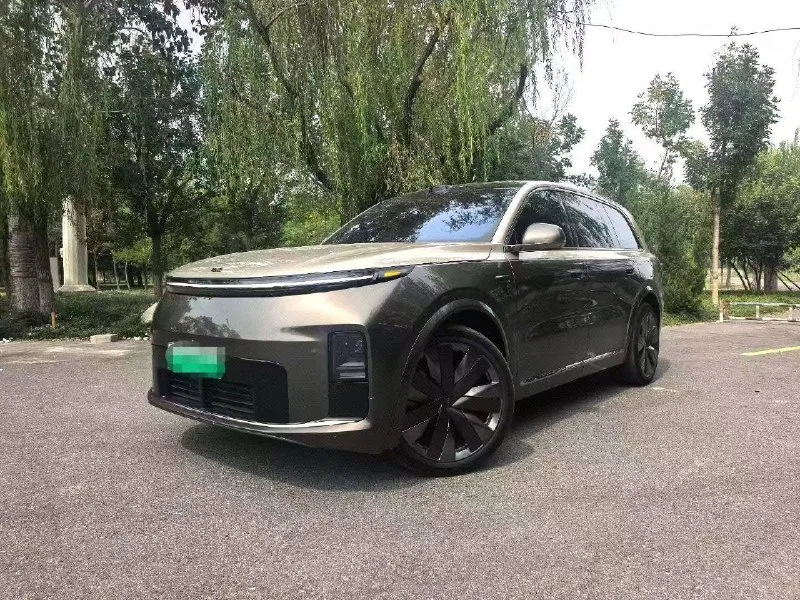 Li Auto L9 Livis 2026 — купить в Минске
