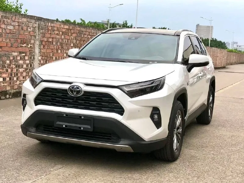 Toyota RAV4 2023 — купить в Минске